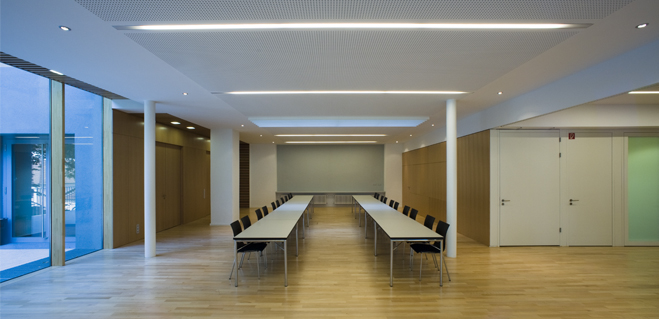 04 saal2